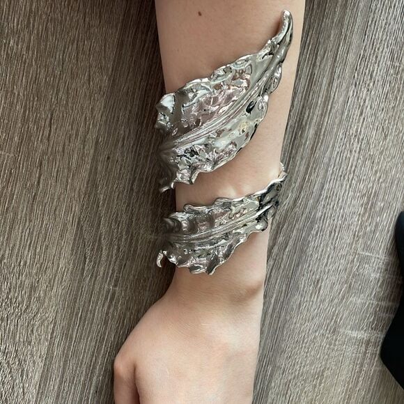 Statement leaf bracelet N201 - Picture 4 of 4